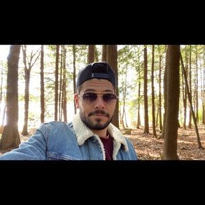 Meet your Posher, Anthony